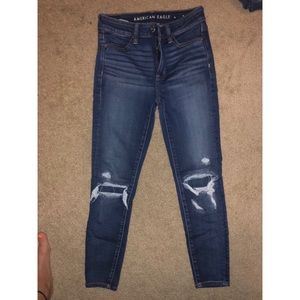 American Eagle High Waisted Jeans